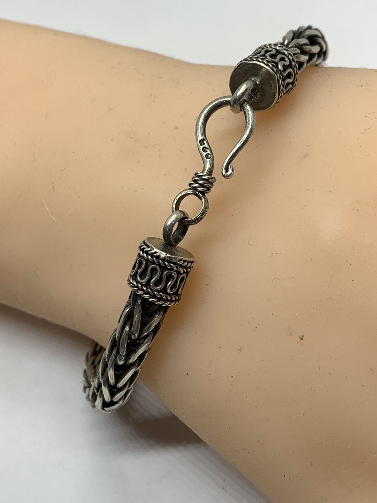 Indian Ethnic Bracelet – Braided Design in 925 Silver 28.5 grams -8”