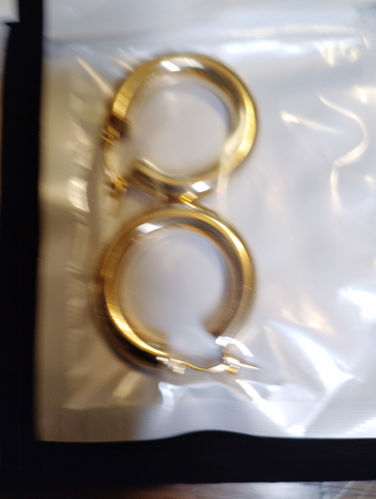 Luxurious 14K Gold Plated Chunky Hoop Earrings – 6 Pairs for Every Occasion