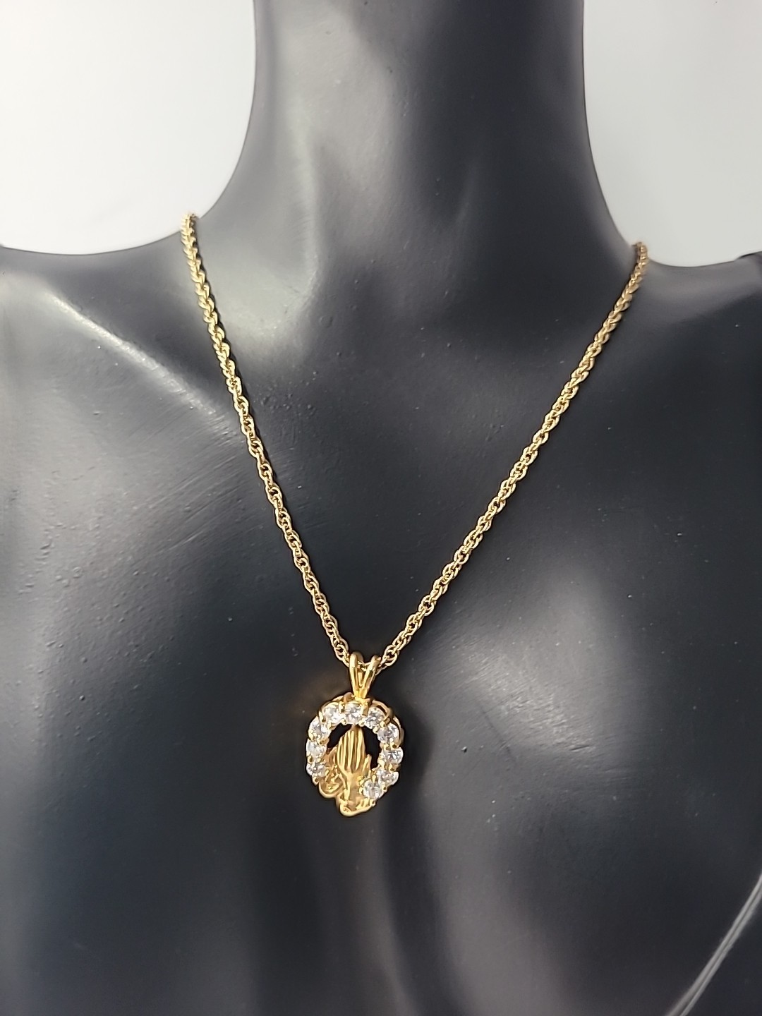 Vintage Gold Tone Rhinestone Praying Hands Pendant Necklace Religious Jewelry