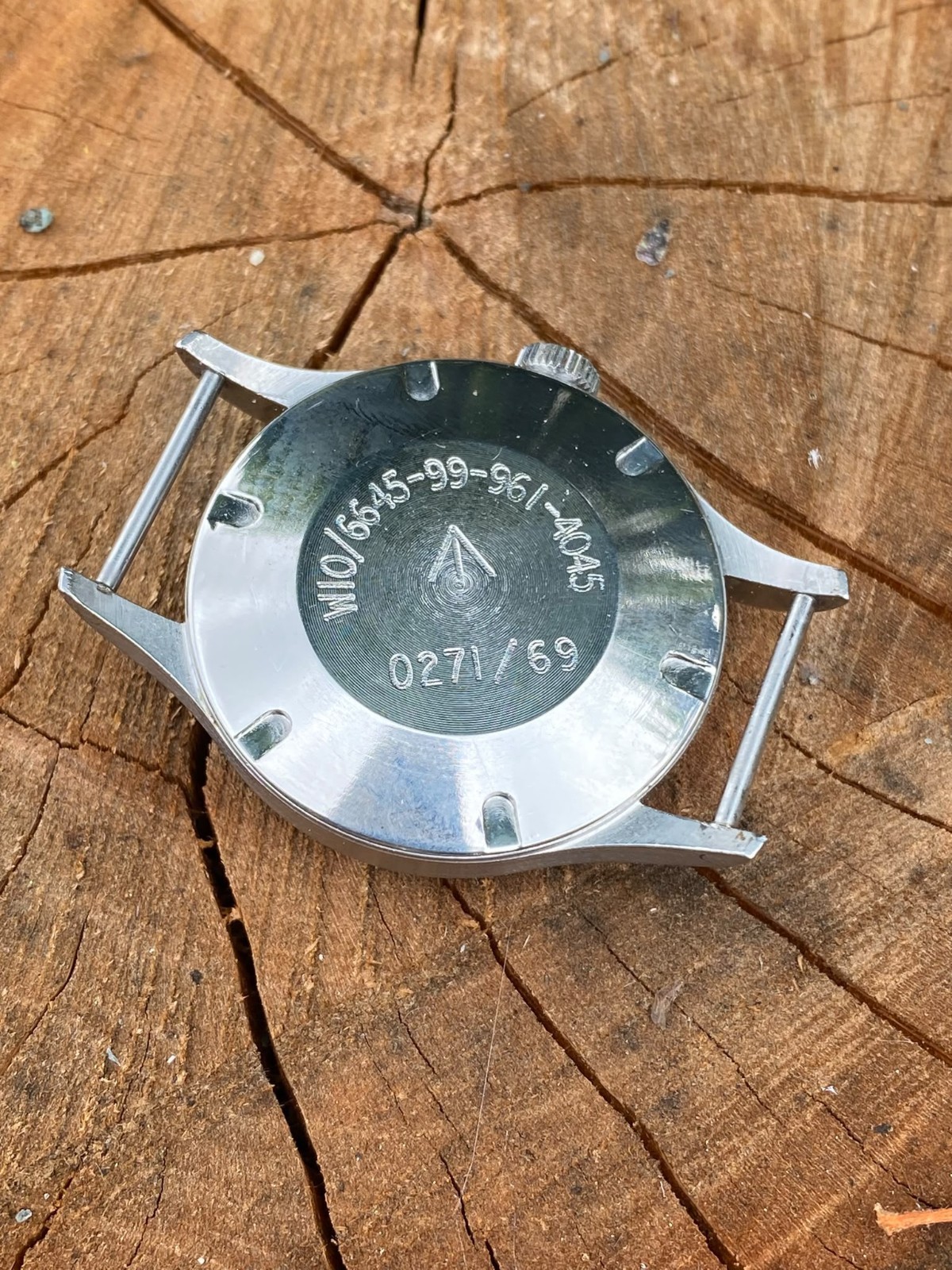 Vintage Smiths W10 ^ british army issued watch dated 1969.