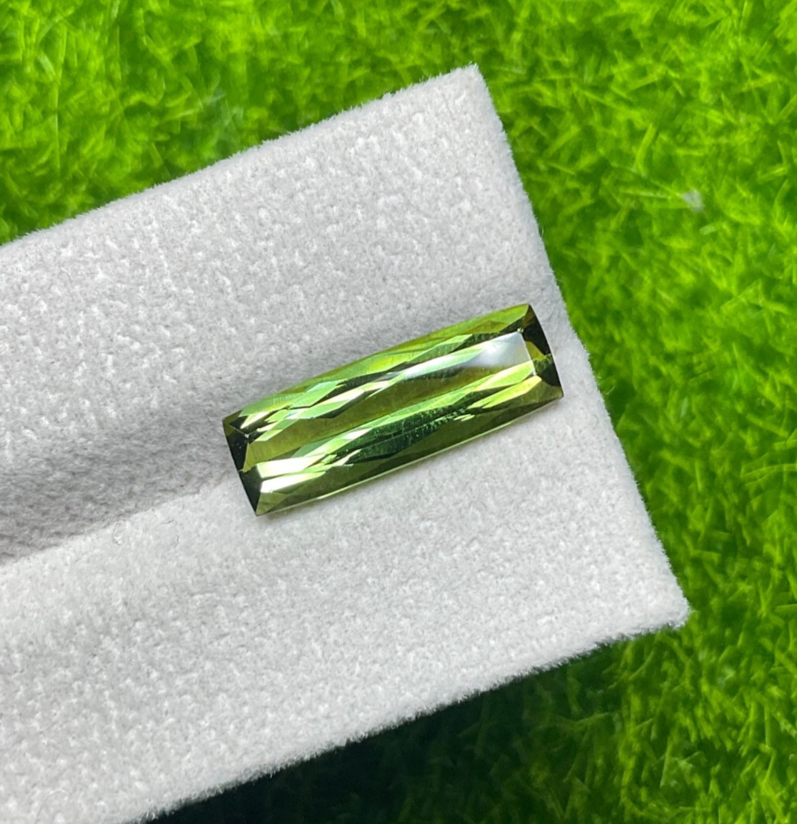 5.01cts natural top quality vivid green tourmaline long cushion loose gemstone