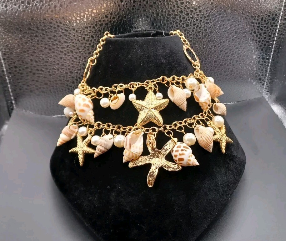 New Marked Betsey Johnson Beach Shell Pearl Goldtone Necklace
