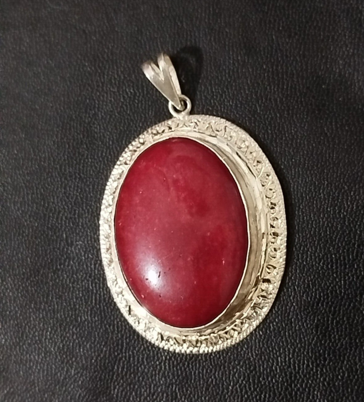 Stunning African Red Ruby Moroccan Handmade Solid Silver 23.2g 65.2mm