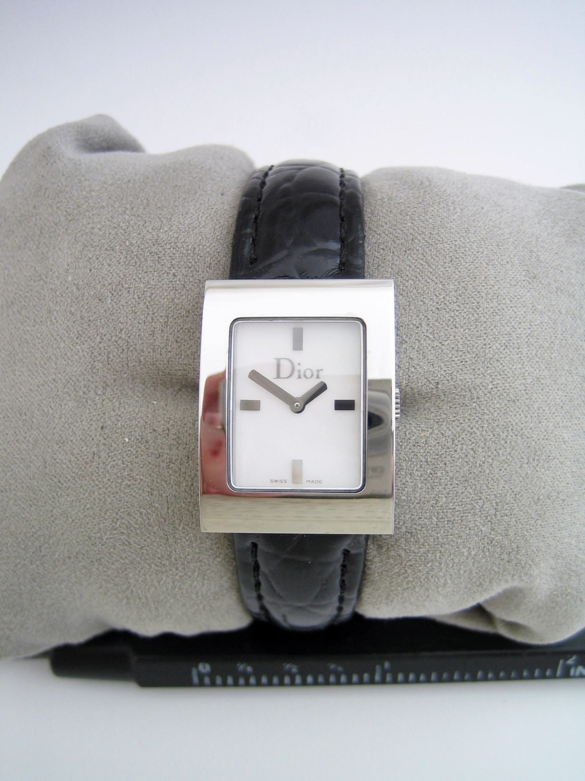 CHRISTIAN DIOR MARIS WATCH WOMENS D78 109 STAINLESS STEEL LEATHER SWISS GENUINE