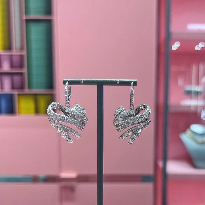 Swarovski Crystal Volta Ribbon Heart Necklace Bracelet Earrings Set