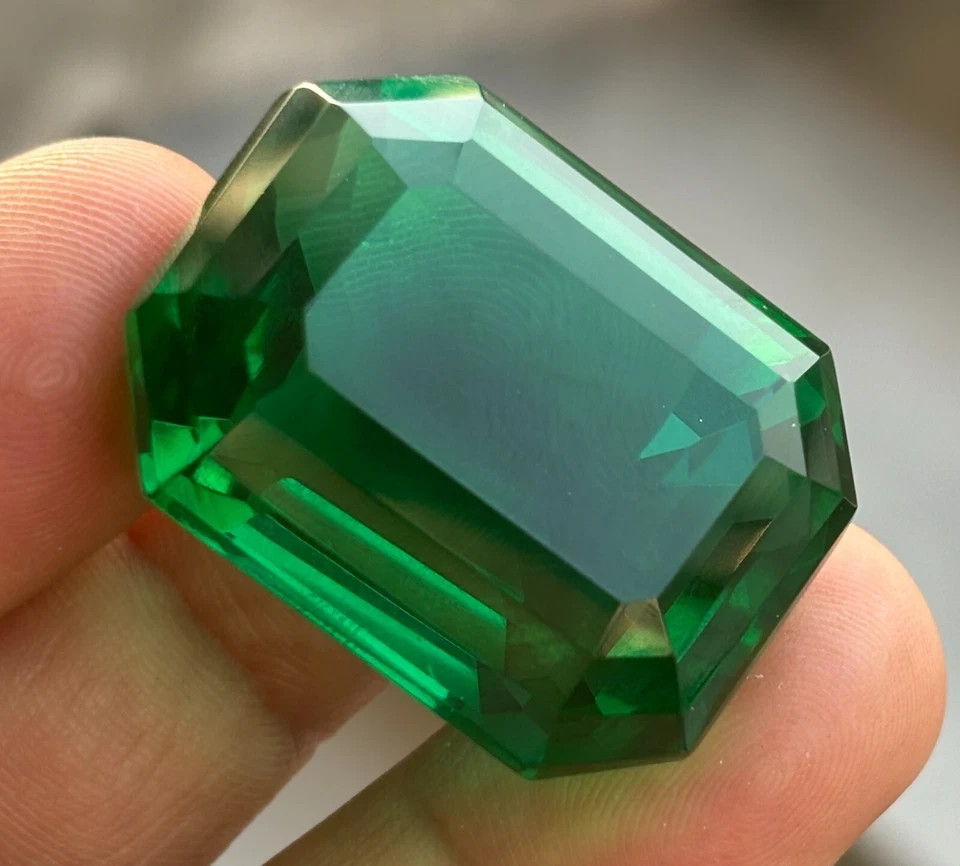 97 Ct Natural Green Emerald Emerald Cut CERTIFIED Colombian Loose Gemstone 6YHE