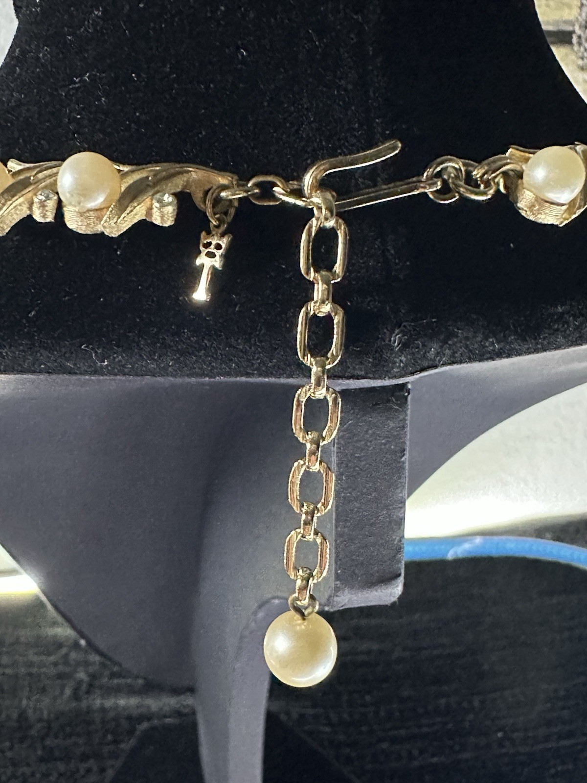 Vintage Crown Trifari Signed brushed Gold Tone Faux Pearl with rhinestone.