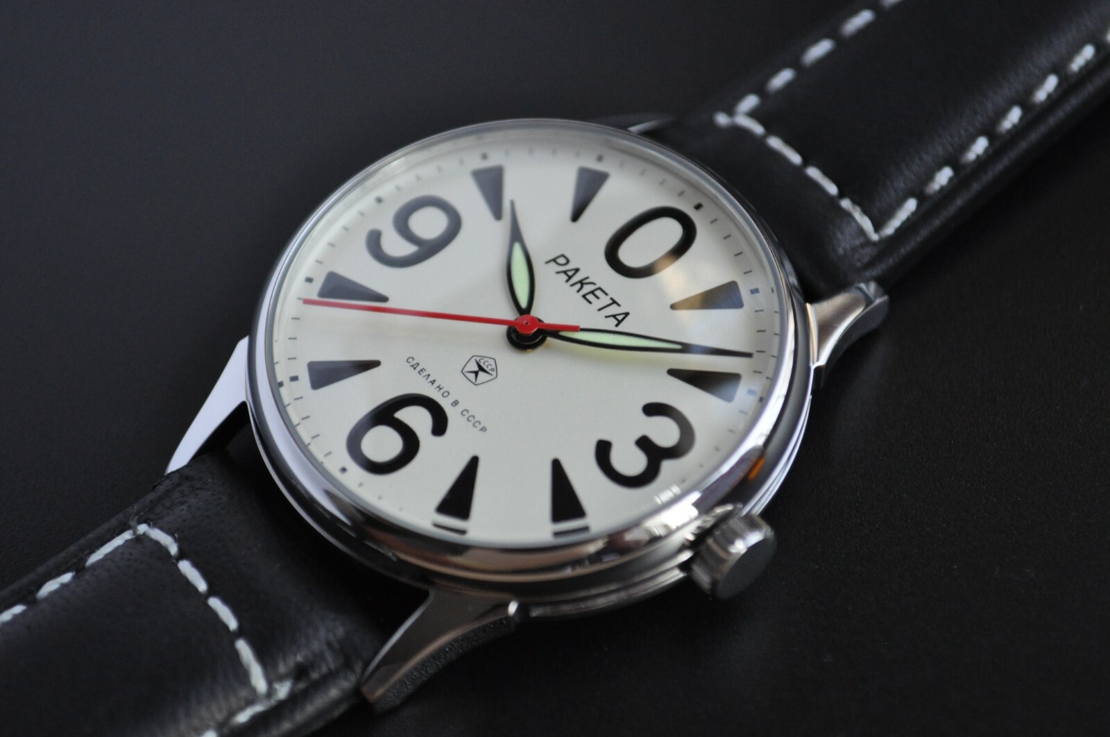 NEW Nos RAKETA Vintage Watch Special 1970 BIG Zero Rare DIAL Cal:2609 Exellent R