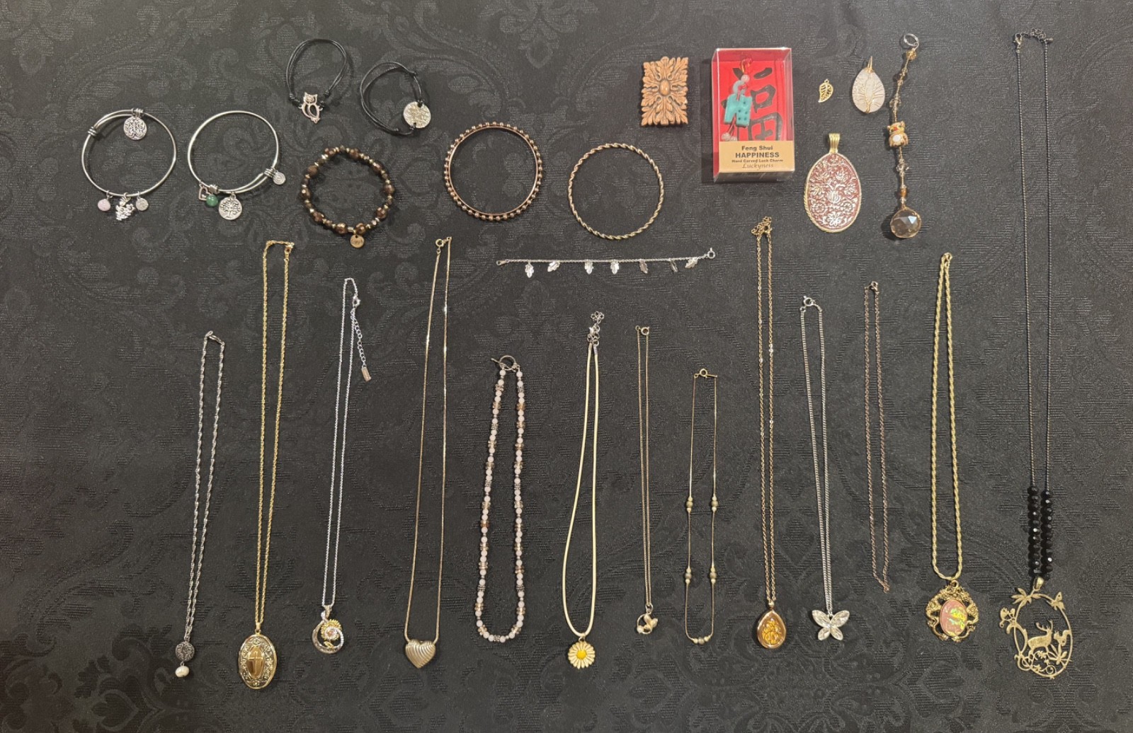 27 Piece Lot Whimsical Vintage to Modern Jewelry – .925, Avon, Vancaro, Erimish
