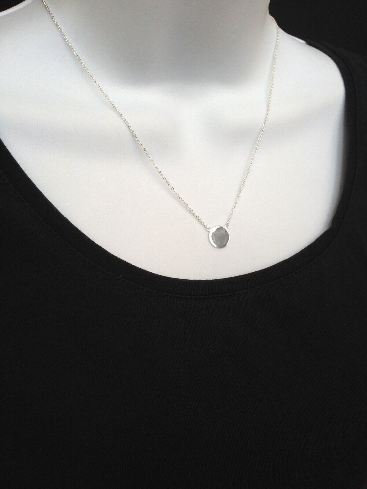 925 Sterling Silver Plain Disc Circle Pendant Necklace Tiny 10.8mm 17.25″ Women