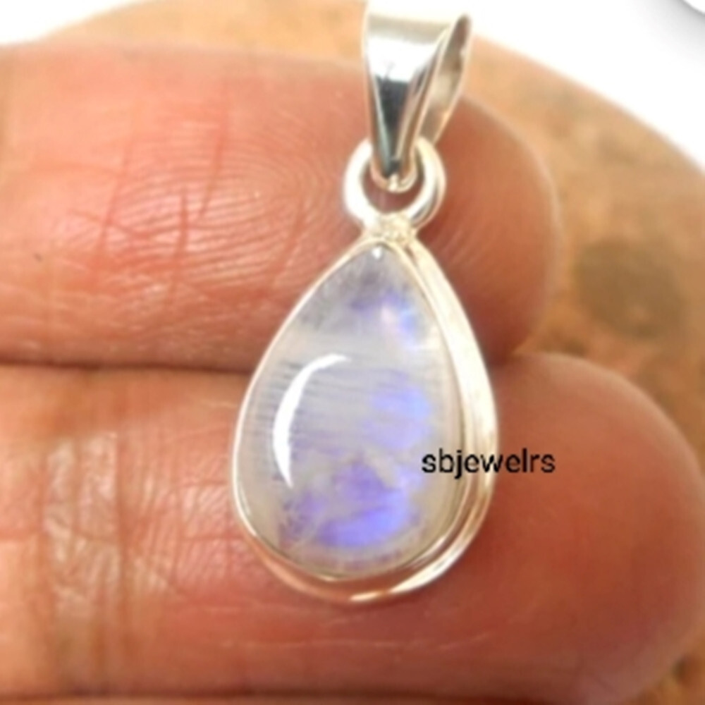 Lovely Moonstone Gemstone 925 Sterling Silver Hammered Pandant For Gift E-08