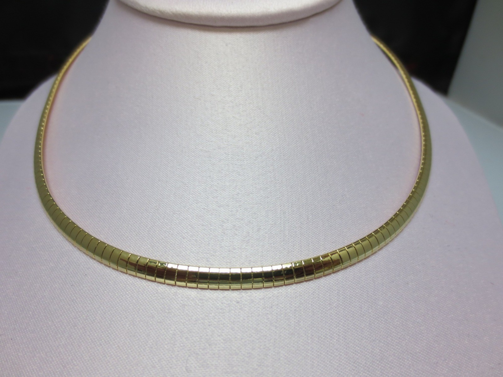 18″ 4MM 14KT GOLD PLATED OMEGA CHAIN NECKLACE