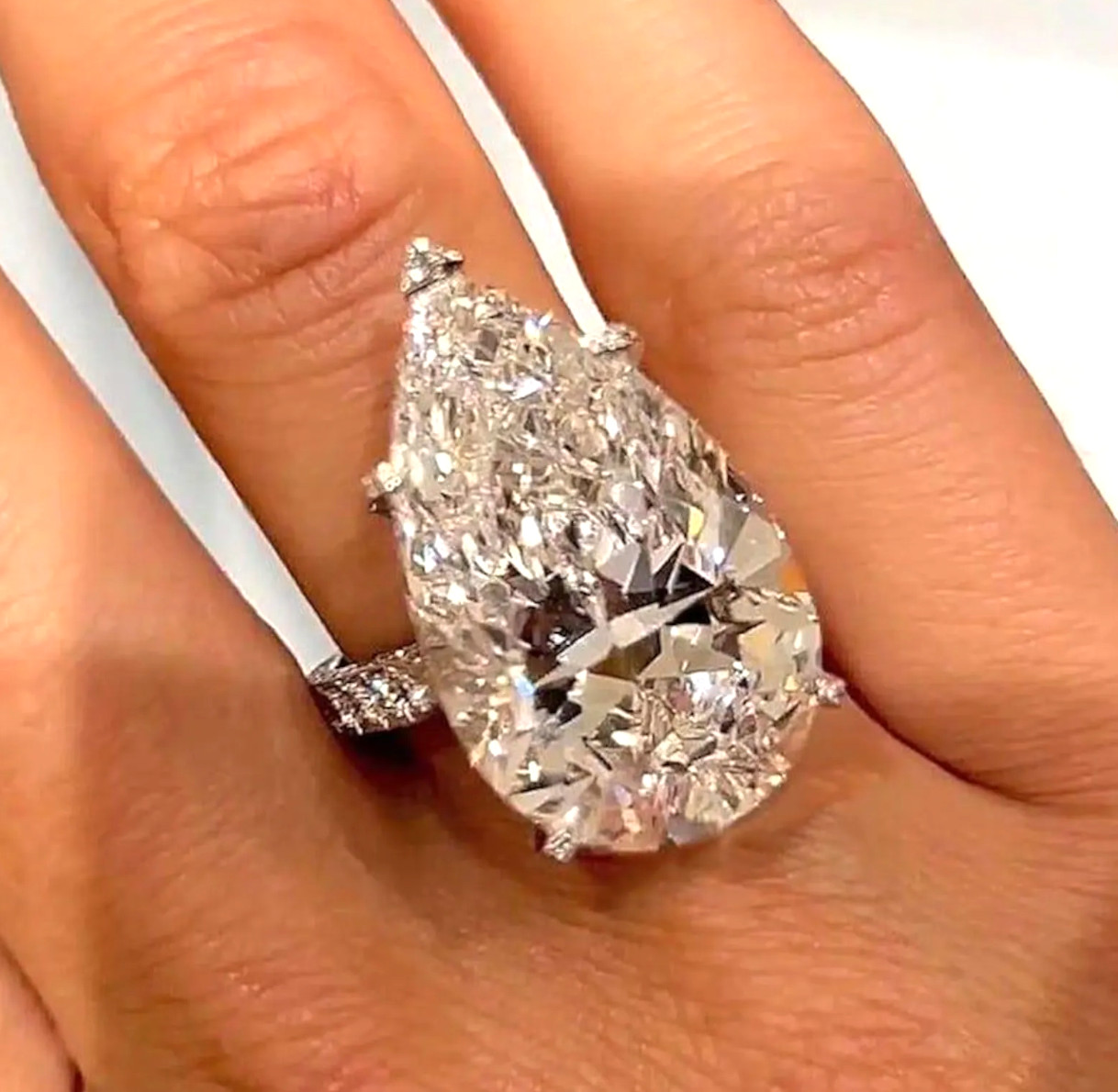 925 Silver, Off White Diamond Ring with Accents, RARE 33 Ct Certified Treated
