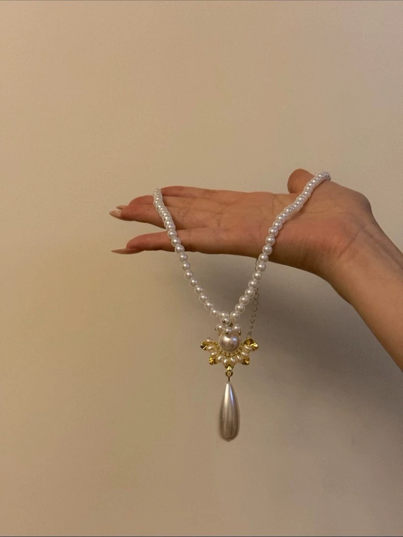 Pearl Necklace and Earring Set