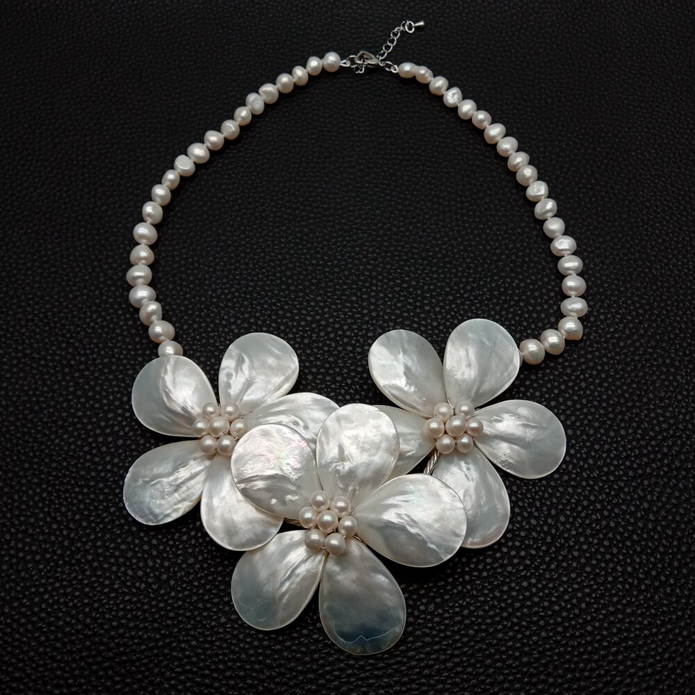 Cultured White Fancy Pearl White Shell Flower Statement Necklace 19″
