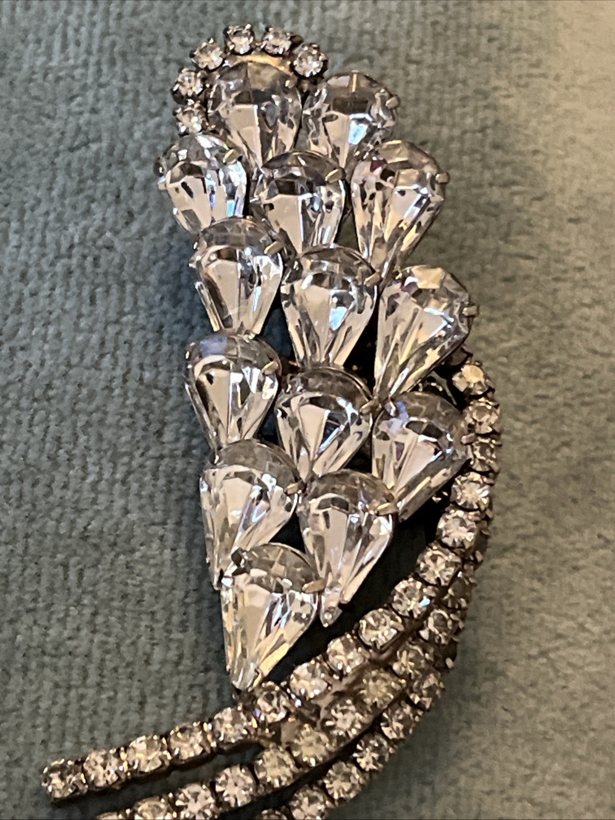 Vintage 1950’s Waterfall Cascading Brooch Rhodium Plated Clear Rhinestones