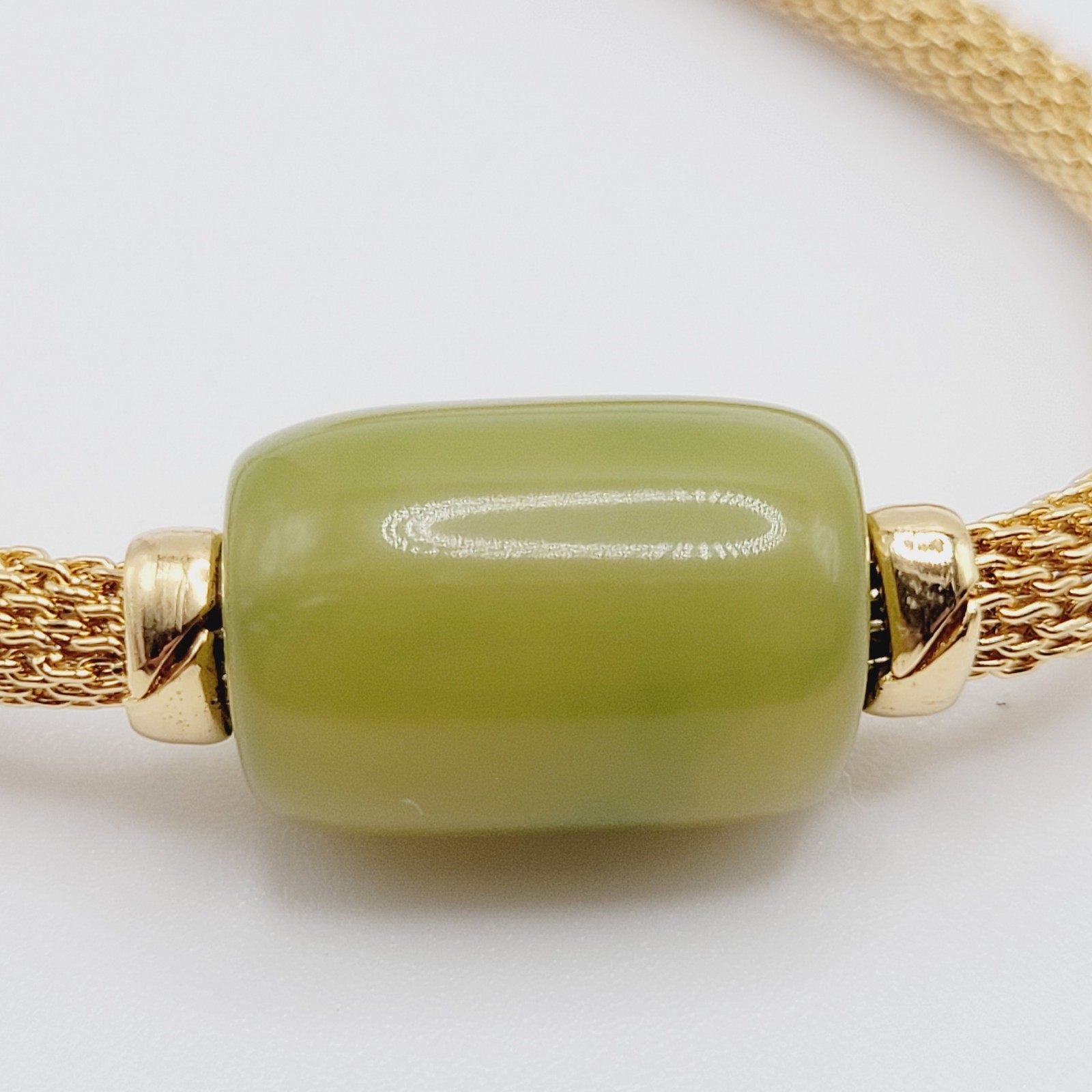 Crown Trifari Mesh Choker Necklace Lime Green Lucite Fixed Barrel Pendant 15 in