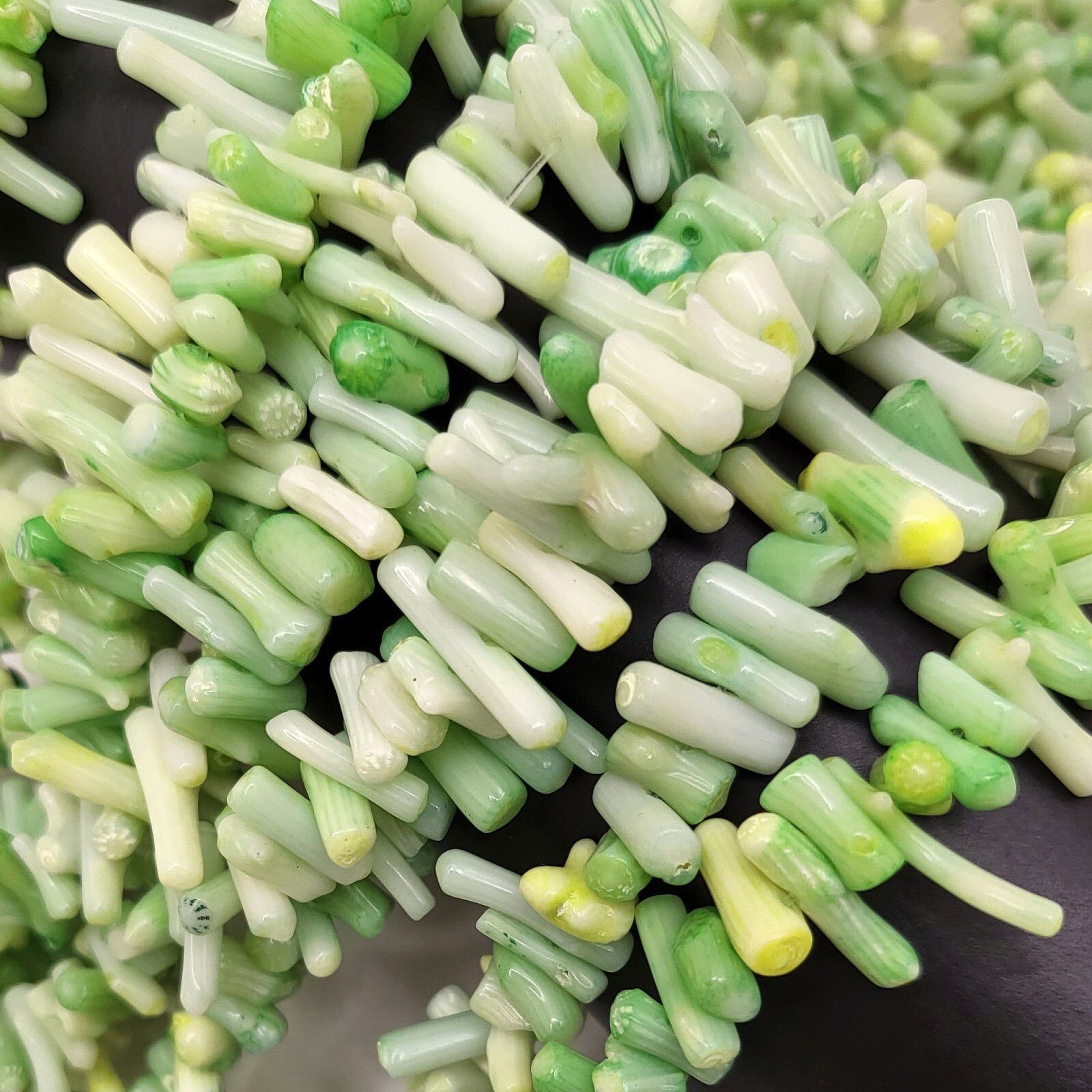 Bamboo Coral Medium Stick Beads 5-15mm 15″ Jewelry Supplies Nugget Branch Beads