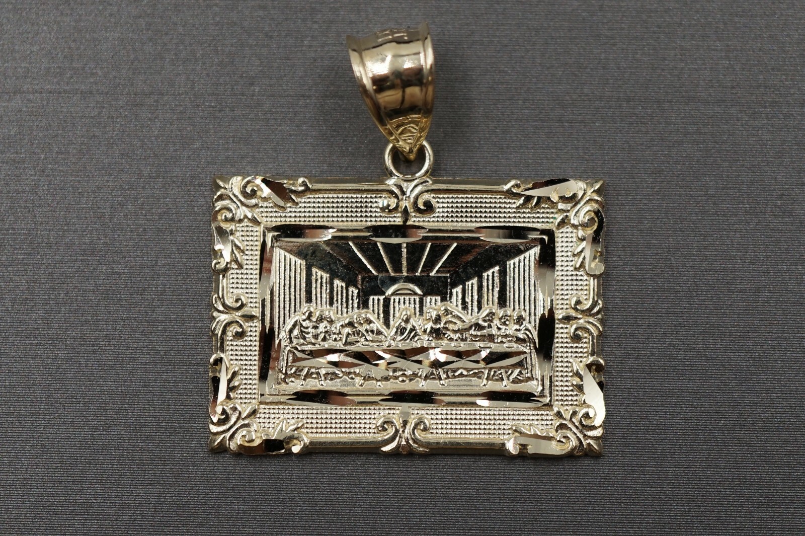 10K Solid Yellow Gold 1.15″ Diamond Cut Picture Flame Last Supper Charm Pendant.