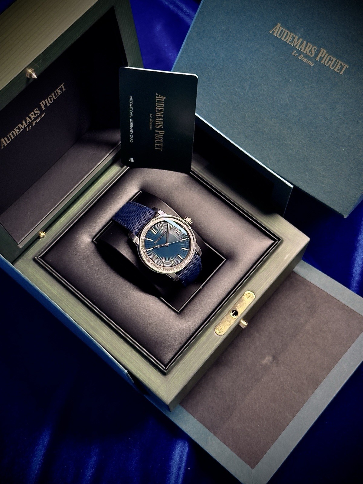 Audemars Piguet Code 11.59 Blue 2025 15210ST.OO.A348KB.01 Box Paper