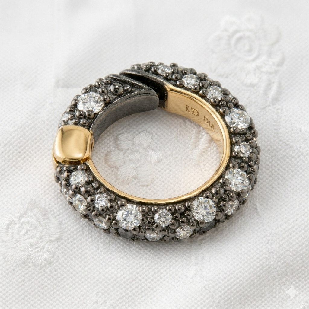 Circle Charm Lock Pendant With CZ Brass Metal Fashion Jewelry for gift