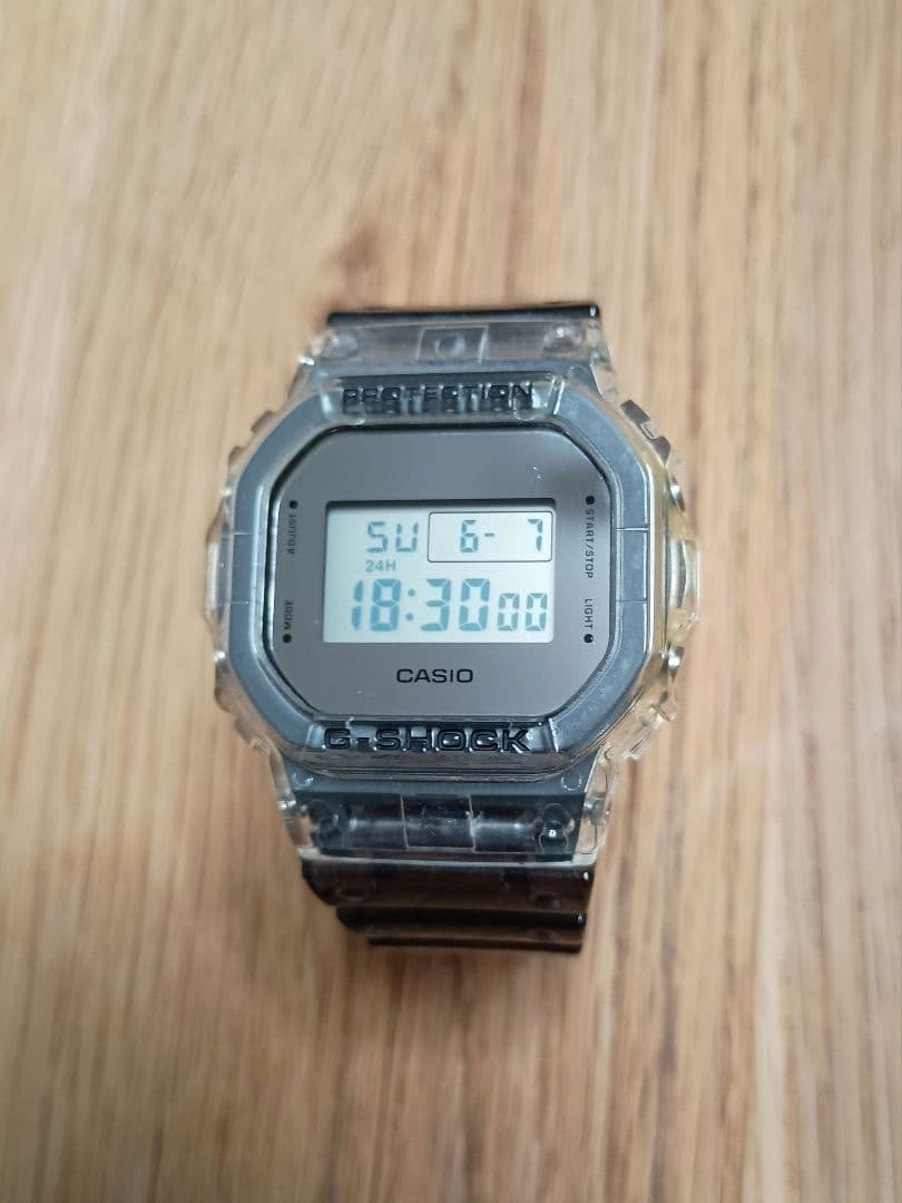 Casio G-Shock DW-5600SK DW-5600 (Transparent/Clear)