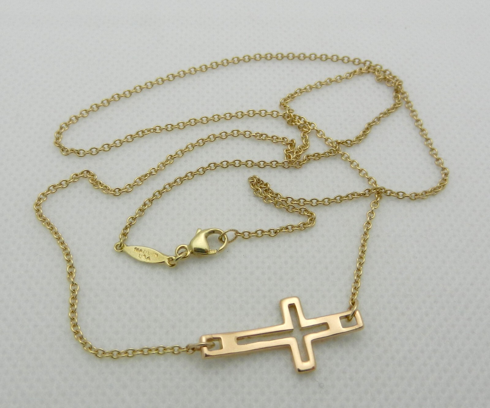 Unique Design Skeleton CROSS with Chain Necklace 22″ long 5.3 gram of 14k Gold