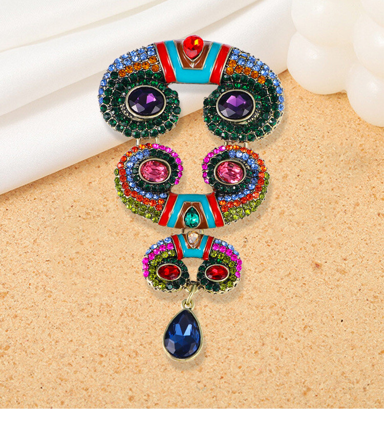 Art Deco Style Vintage Enamel Crystal Baroque Totem Brooch Badge Pin Gift