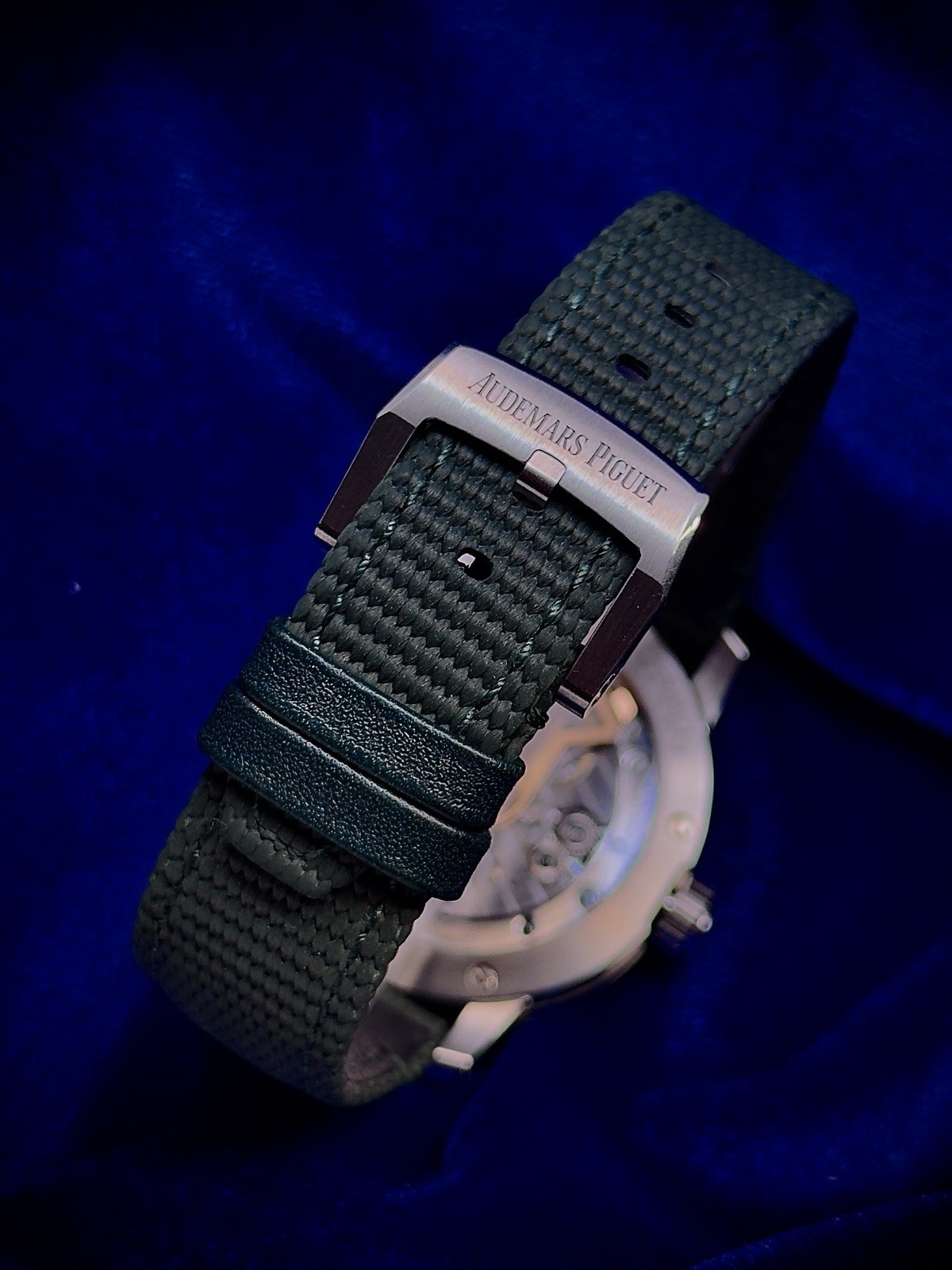 Audemars Piguet Code 11.59 Green – 15210ST.OO.A056KB.01 – Selfwinding – Warranty
