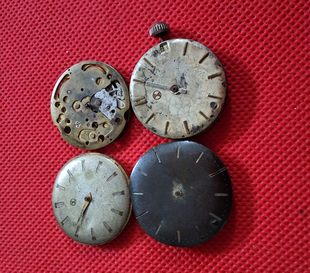 Four Vintage Faver Leuba Manual Wind Movements Not Working for parts & Repair.