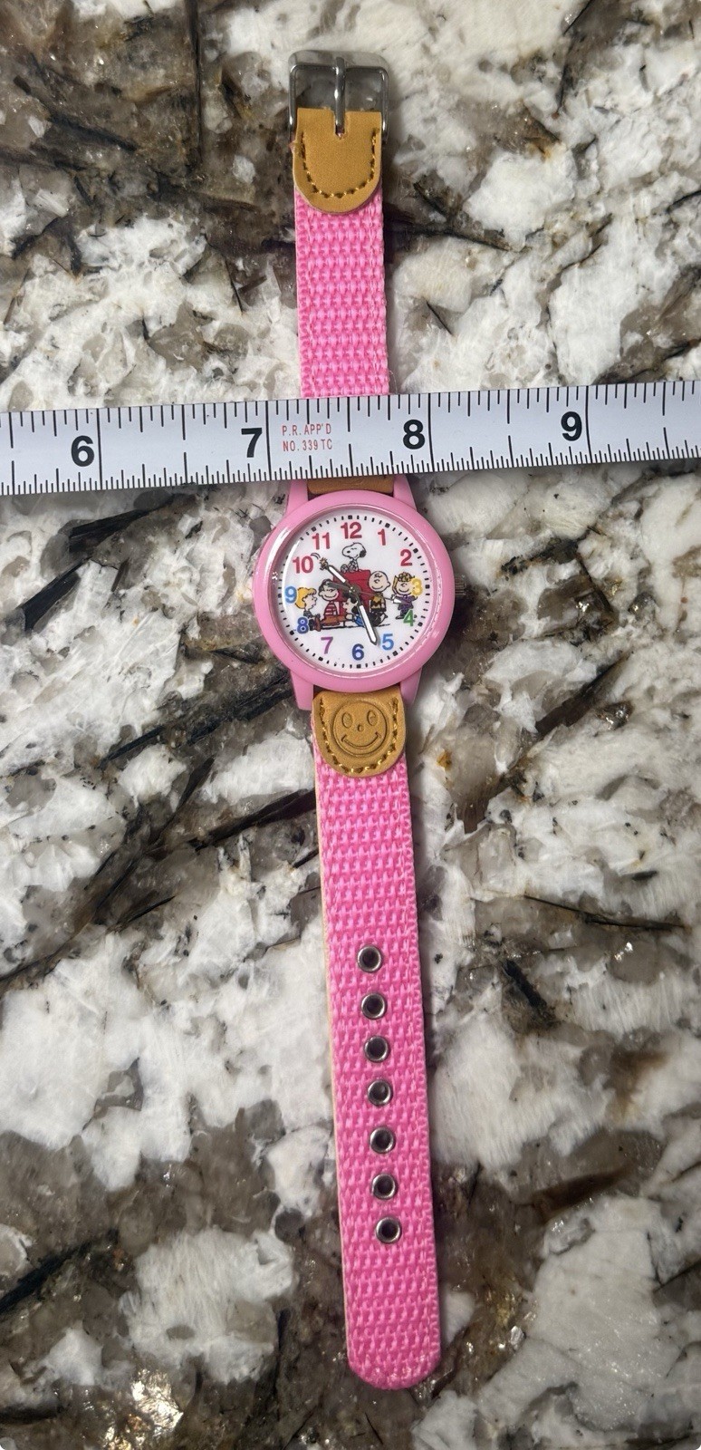 V886 QUARTZ MOVEMENT PINK SNOOPY WATCH KID/ADULT