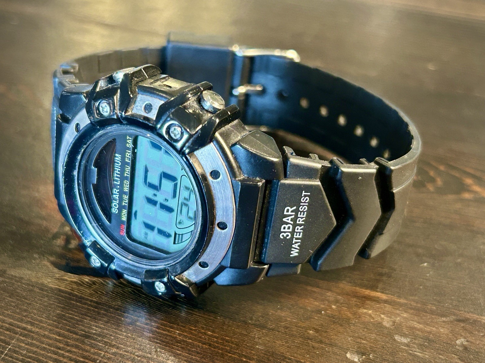 TGHK AW 91-754 Solar Lithium Digital Sport Watch CR2032 3BAR Light