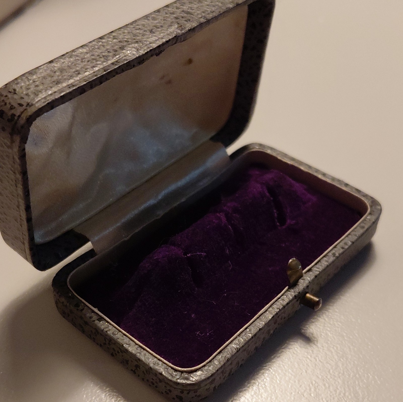 Vintage Gray Rectangular Ring Earring Cufflink Jewelry Box Purple Lined Antique