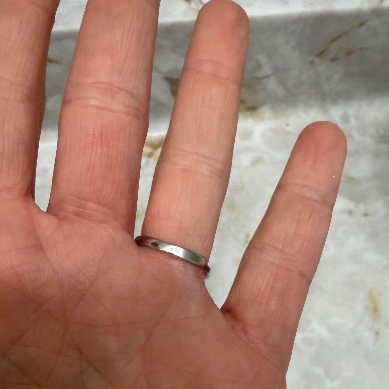 Silver Tone Round Cut Solitaire Ring Size 5.5 Six Prong Classic Minimalist Clear