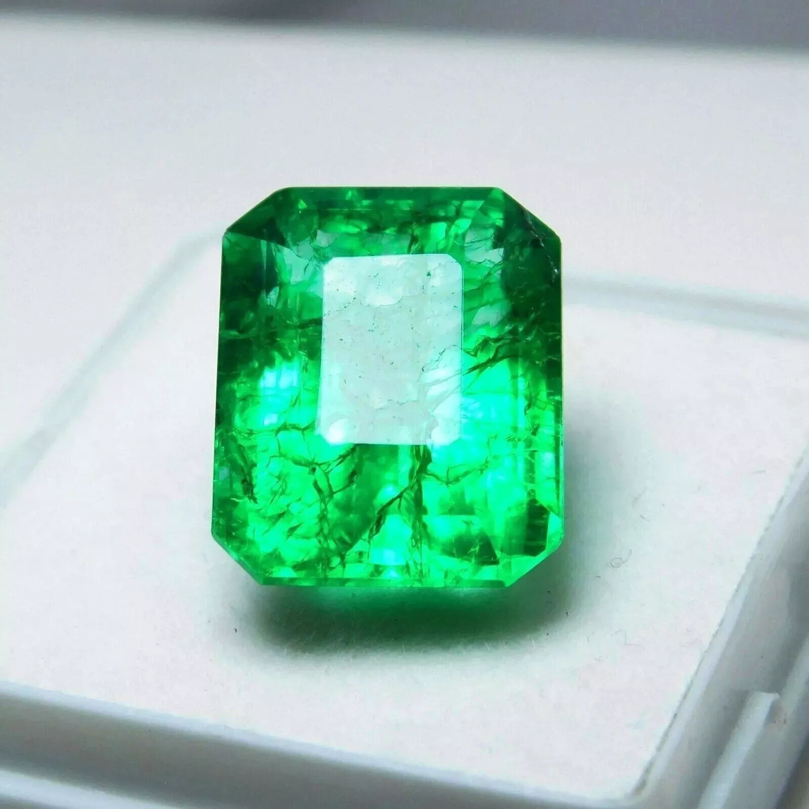 Natural Rare Emerald Cut Colombian Green Emerald Loose Certified Gemstone 15 Ct