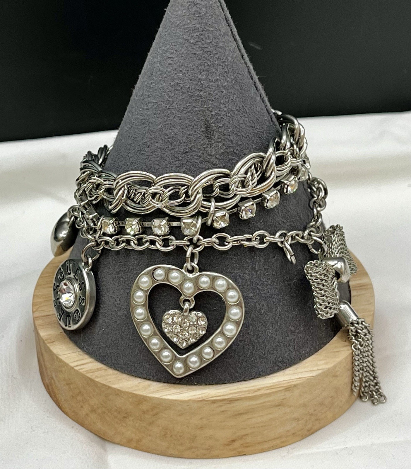 SILVER TONE GUESS CHARM MULTI CHAIN BRACELET MESH BOW HEART Rhinestone 7.25”
