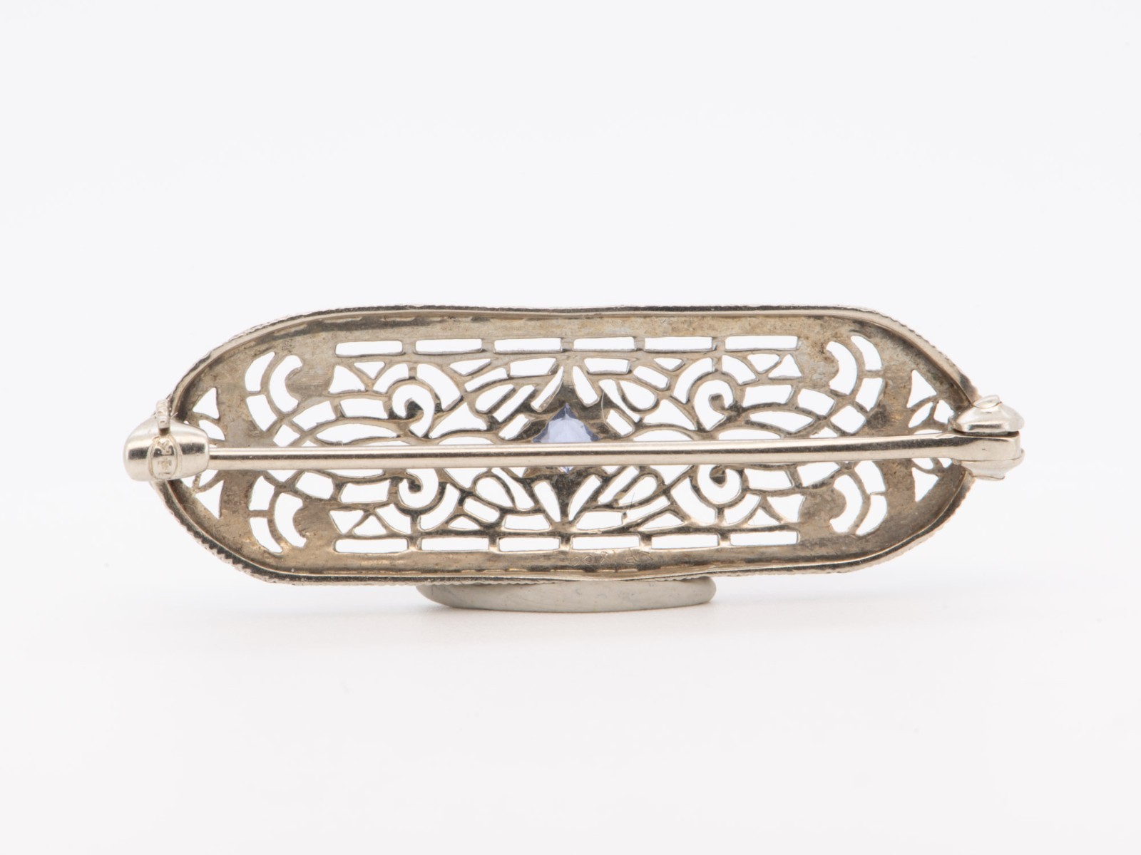 14K White Gold Vintage Art Deco Filigree Bar Pin with Blue Stone Brooch