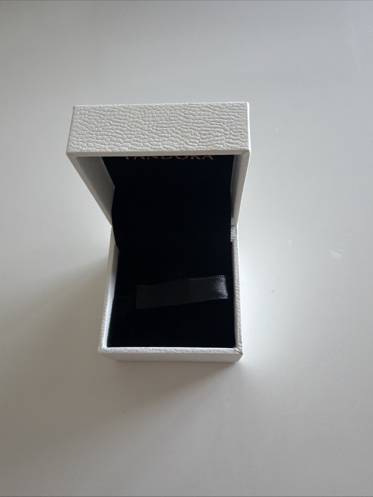 Pandora Empty small Box