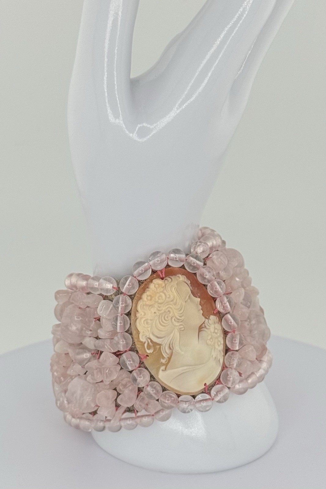 REAL 45mm SHELL CAMEO W/ COUNTLESS ROSE QUARTZ!! NWT- (TAG SAYS $980)
