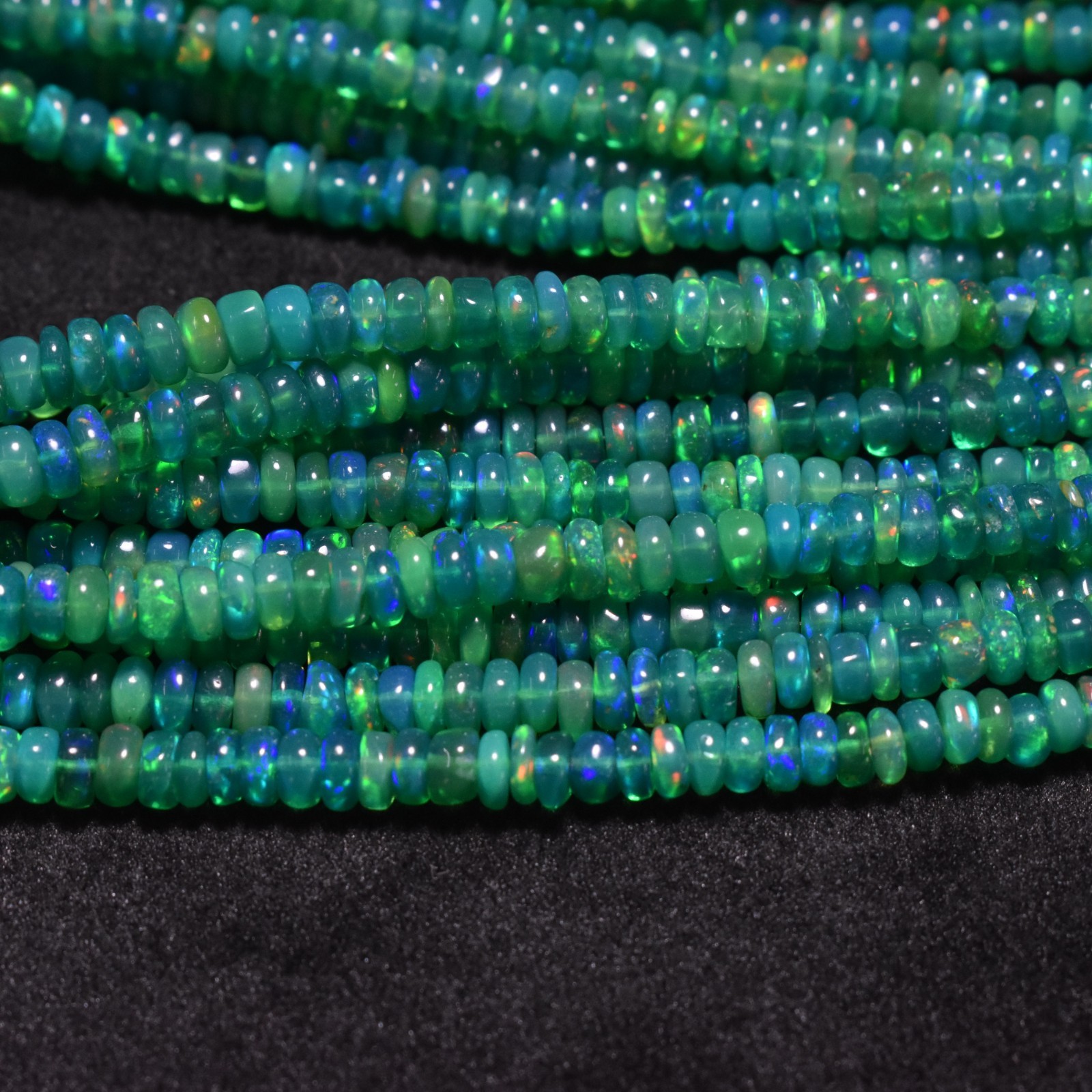 3-4.5mm Green Ethiopian Opal Smooth Rondelle Loose Gemstone Beads 16 Inch Strand