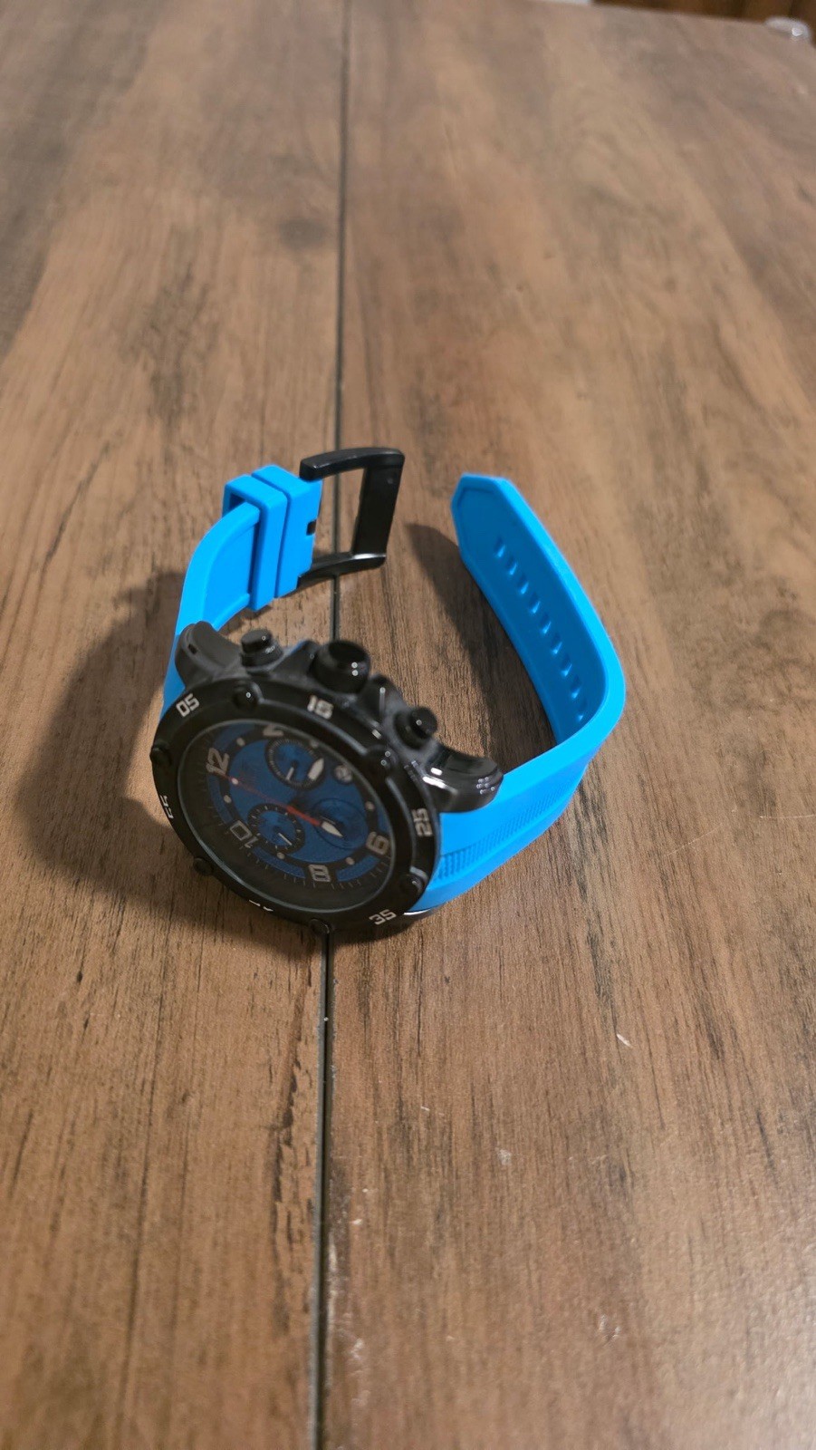 Invicta Pro Diver Men’s Quartz Chronograph 50mm Blue Dial Blue Strap 50m
