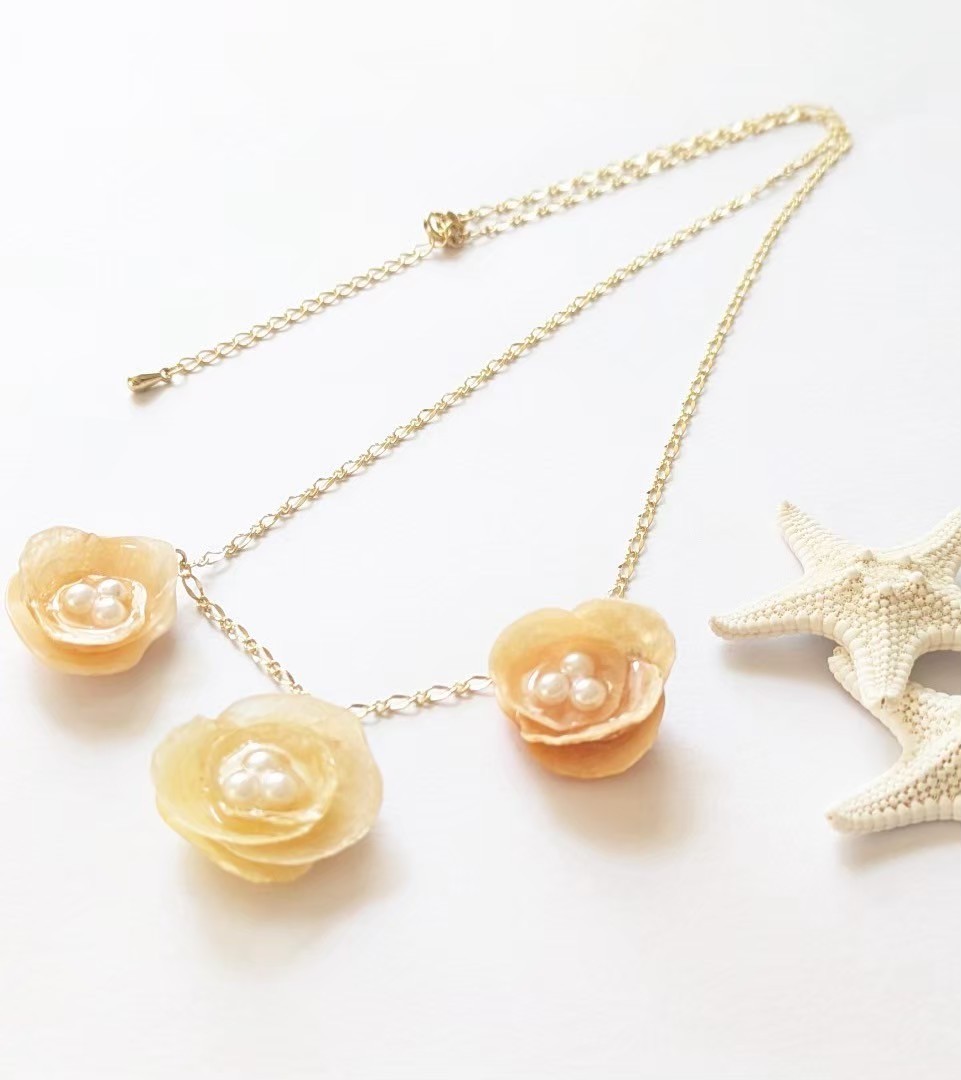 Handmade Triple Shell Flower Necklace Faux Pearl Gold Tone Boho Yellow Orange