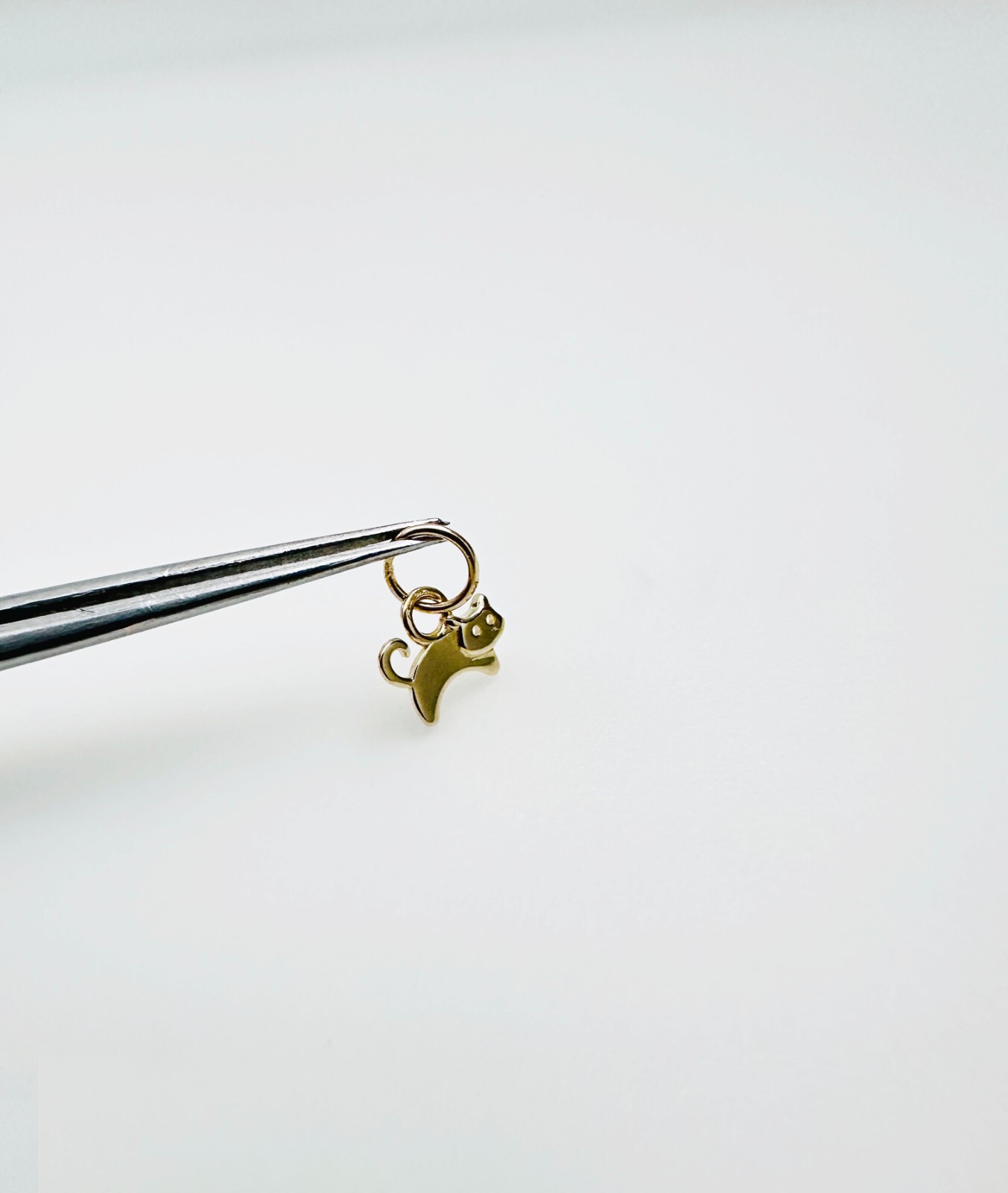 14K Solid Yellow Gold Teeny Tiny – Very Small Kitty Cat Charm Pendant 9x6mm