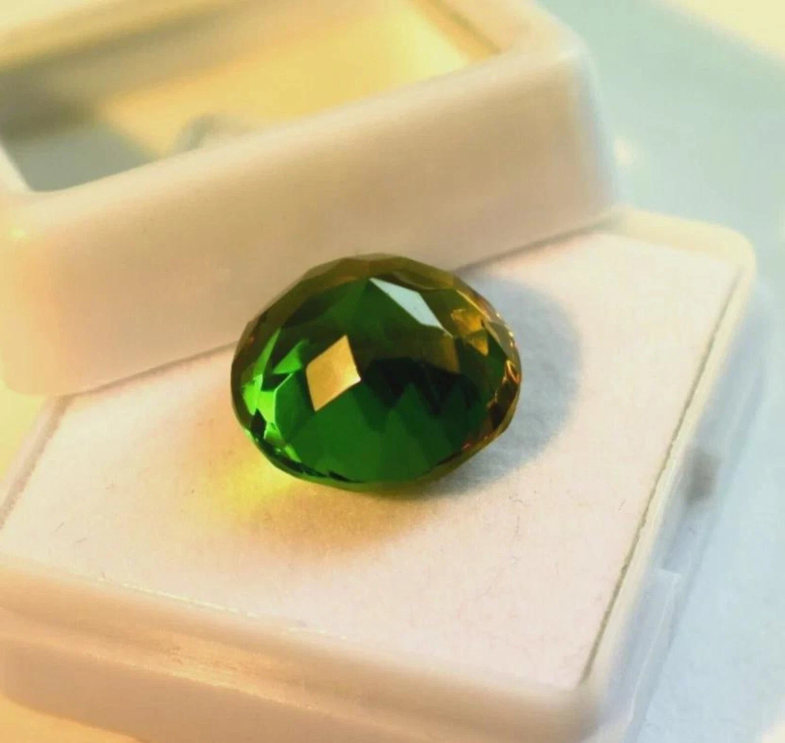 8 Ct+ Natural Russian Alexandrite Certified | Round Brilliant Cut Gemstone Ring