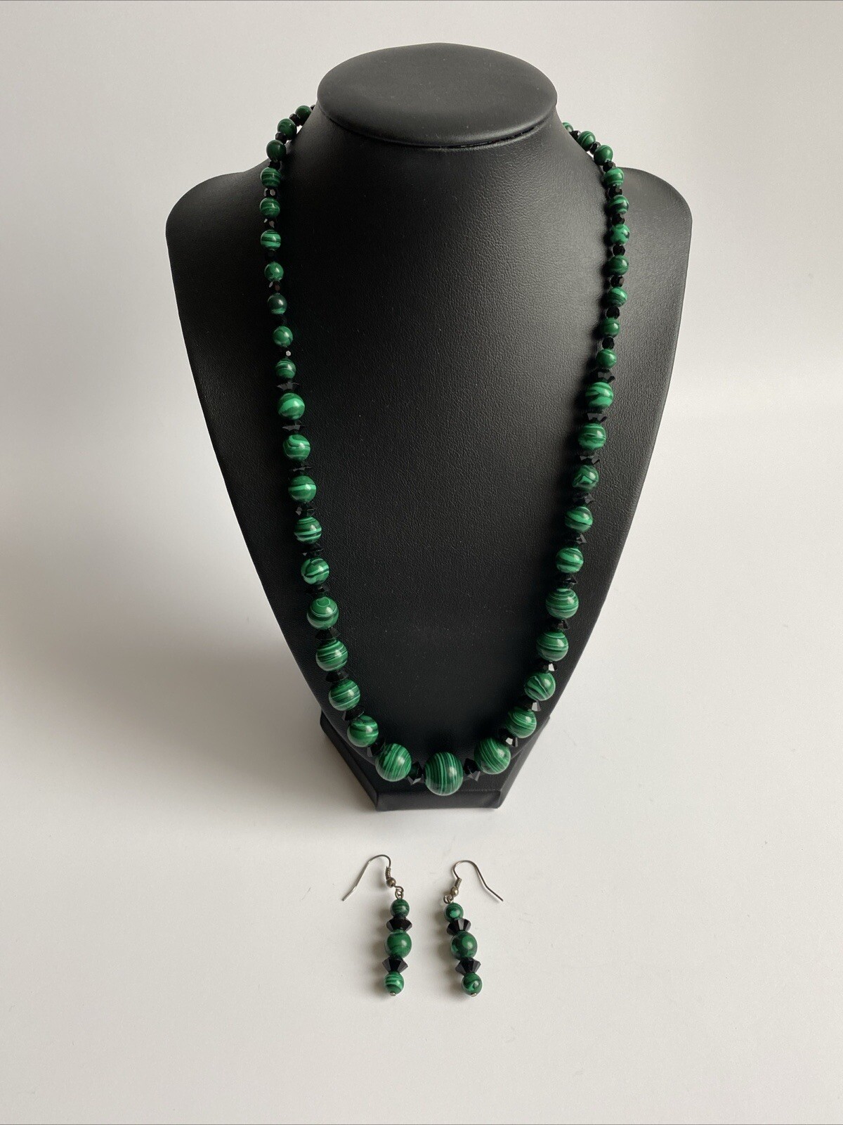 Malachite Gemstone Bead Necklace w/Black Crystals 22”L + Earrings EXCELLENT