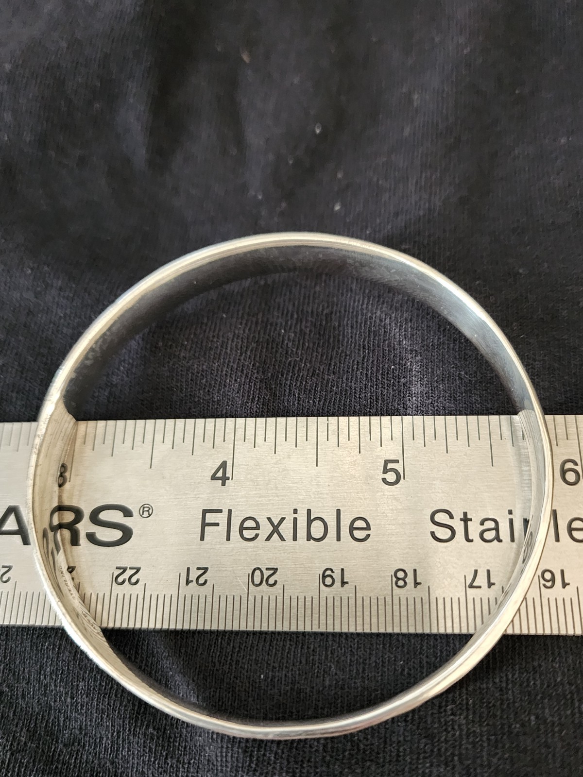 VINTAGE – JAMES AVERY – Sterling Silver – Noah’s Ark bracelet-8″ dia. – Retired