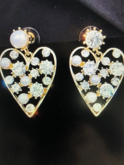 Beautiful Gold Alloy Rhinestone Crystal Large Heart Pearl Post Earrings