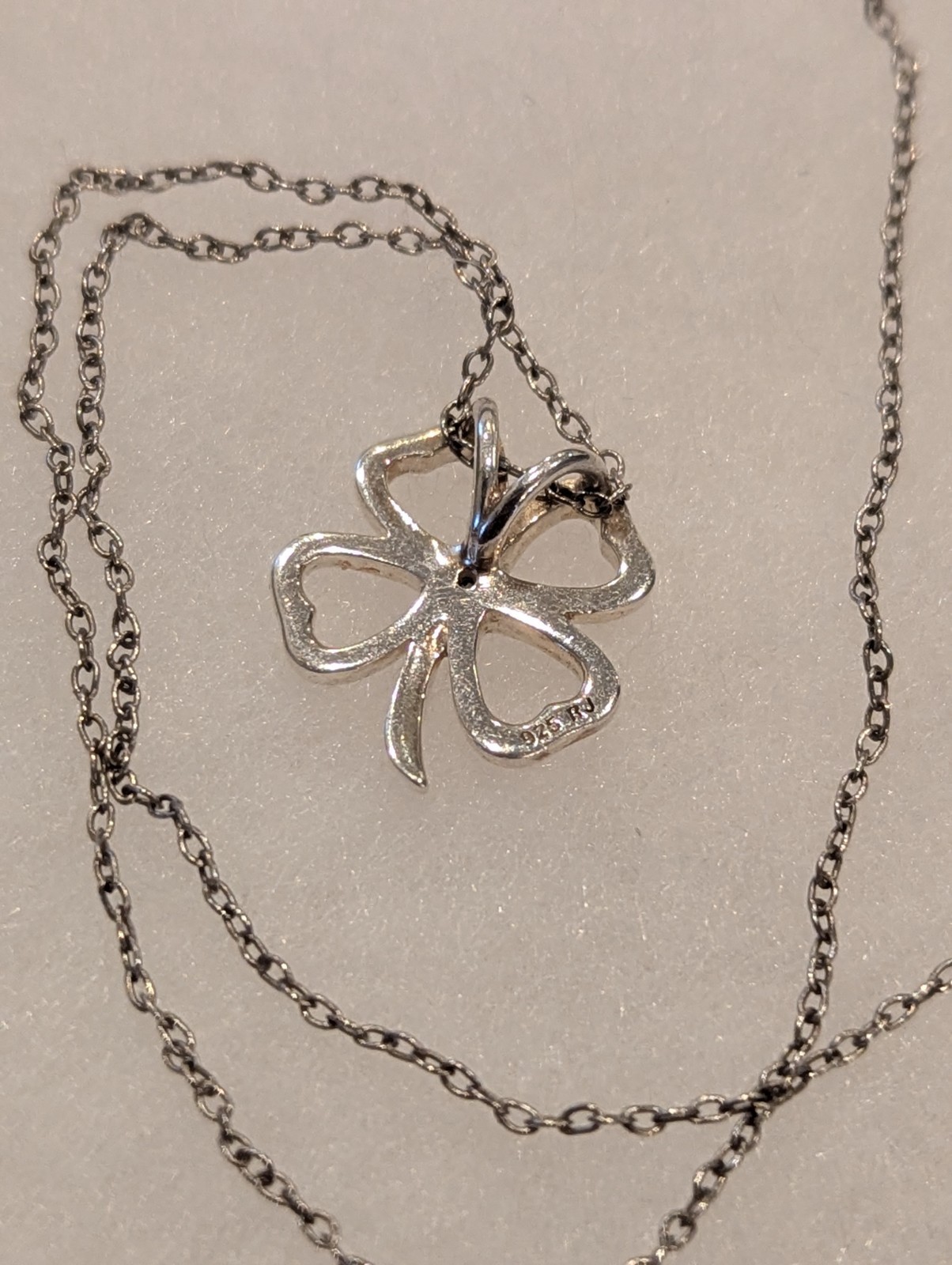 925 Sterling Silver Four Leaf Heart Clover Pendant & 18″ Cable Chain Necklace