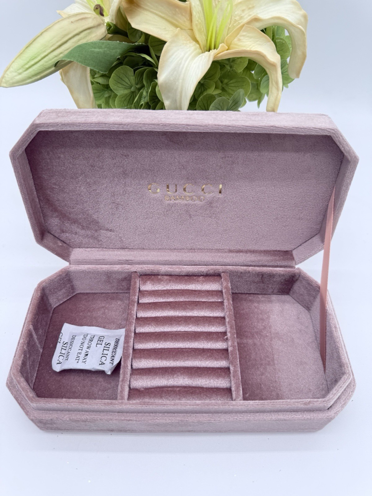 Gucci Bamboo Beauty Velvet Jewelry Box Organizer Pink Travel Case Ring Holder