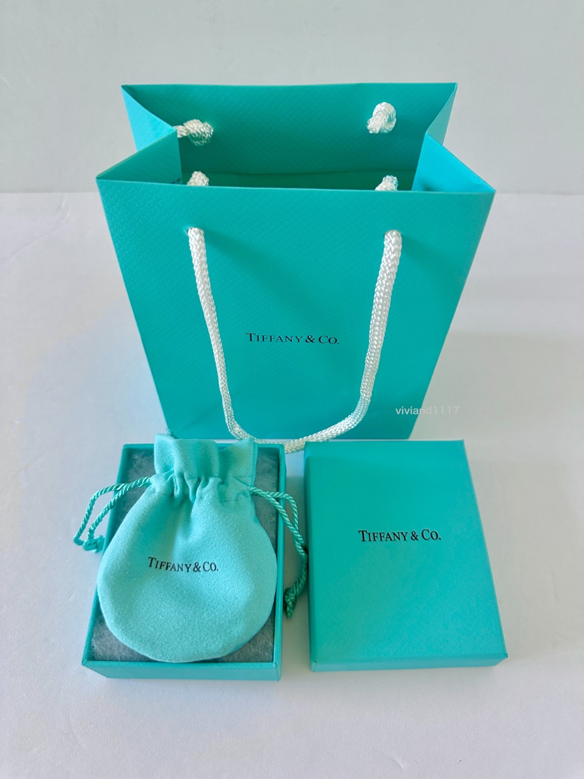 Tiffany & Co Empty 3.75″ x 3″ x 1.5″ Blue Gift Box/ Pouch/shopping bag 3pc set